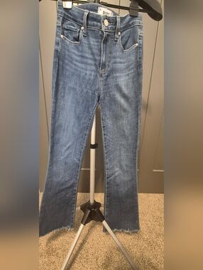 PAIGE Laurel Canyon High Rise Jeans, Raw Hem, Size 25, 27" Inseam